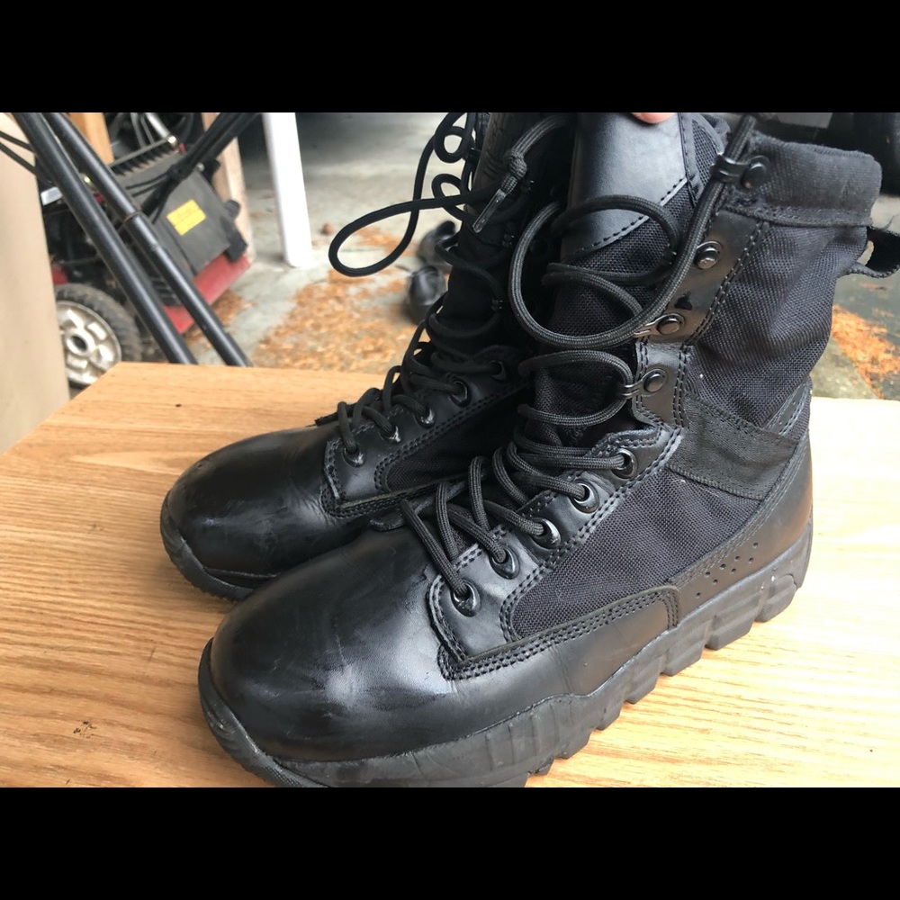 Free Soldier Men’s Black Tactical Boots Size 8.5